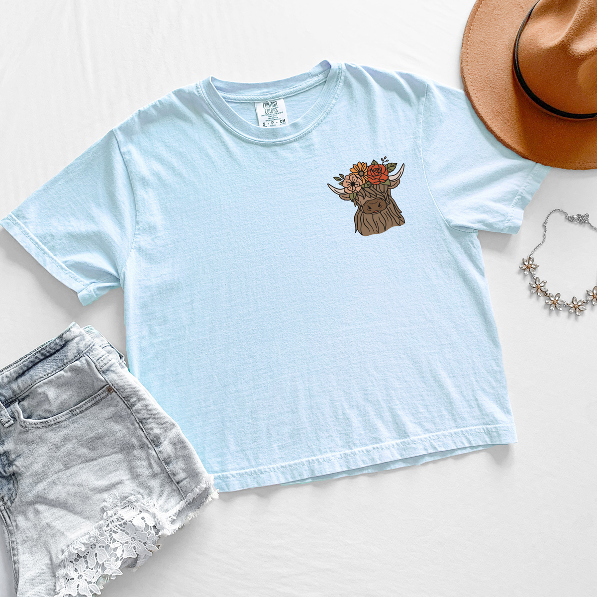 Highland Cow cropped t-shirt | WEBSITE EXCLUSIVE